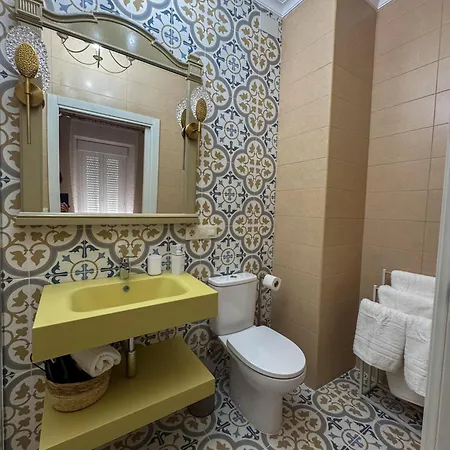 Maestra Anita Perez Hornachos