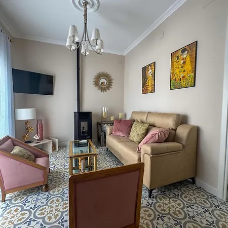 Maestra Anita Perez * Hornachos