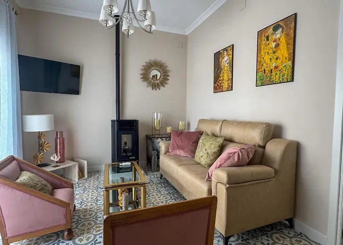 Maestra Anita Perez * Hornachos